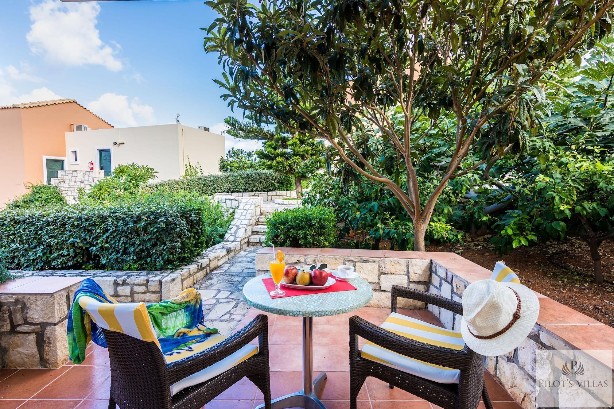 Pilot'S Villas Luxury Suites 헐소니소스 외부 사진