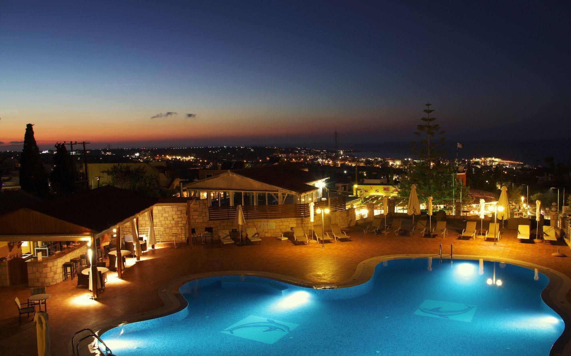Pilot'S Villas Luxury Suites 헐소니소스 외부 사진